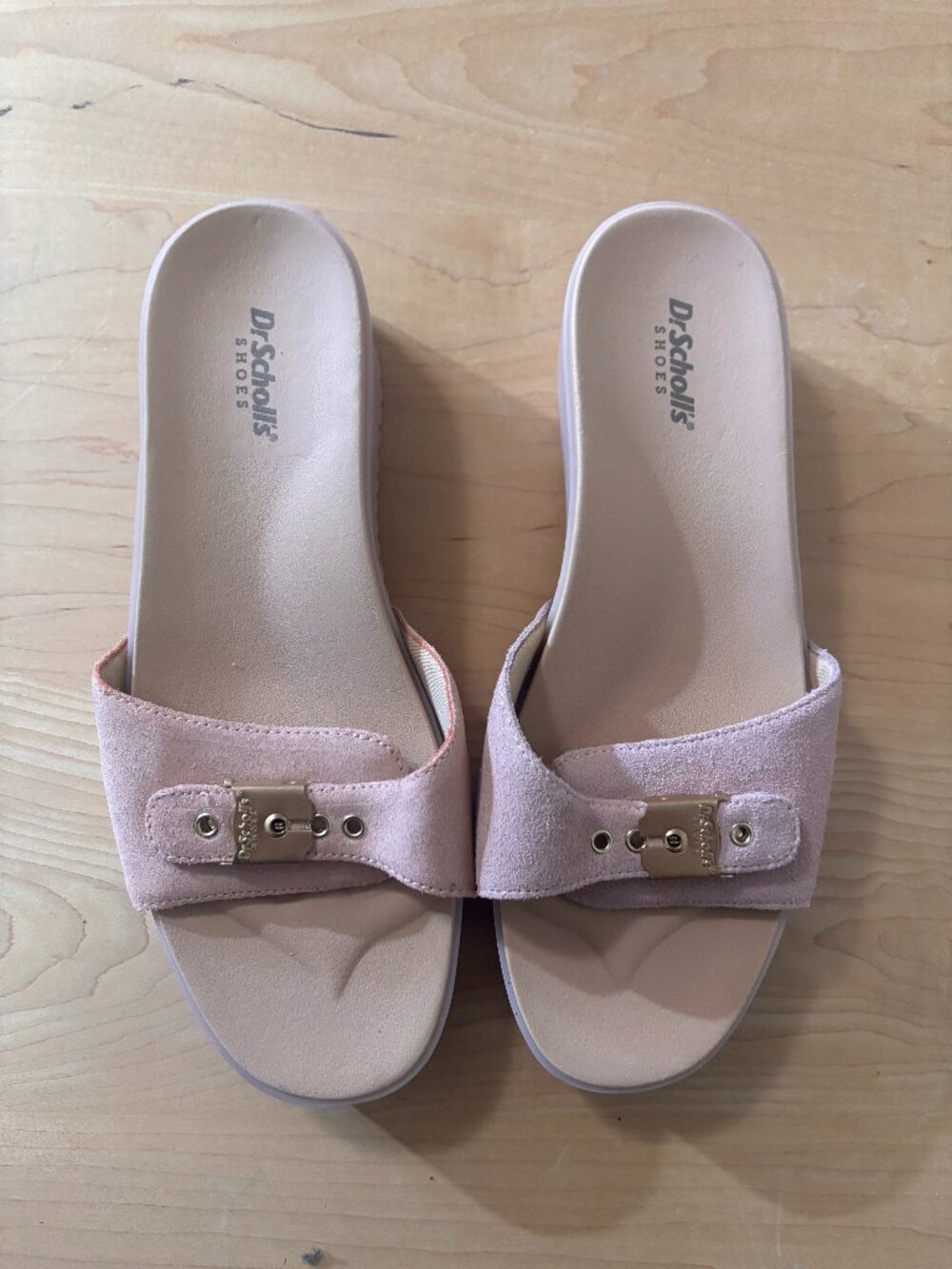Like New Condition! Super Cute and Comfy Pale Pink Dr. Scholl's Slip-on Sandals